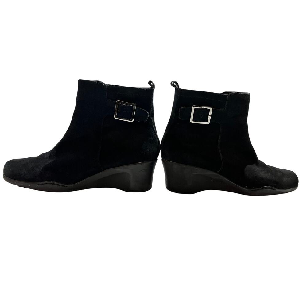 Aerosoles Entourage Black Suede Wedge Ankle Booties Silver Buckle Size 8